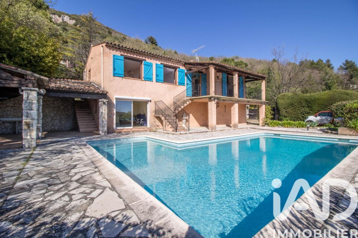 Maison 5 Pièce(s) Tourrettes-sur-Loup