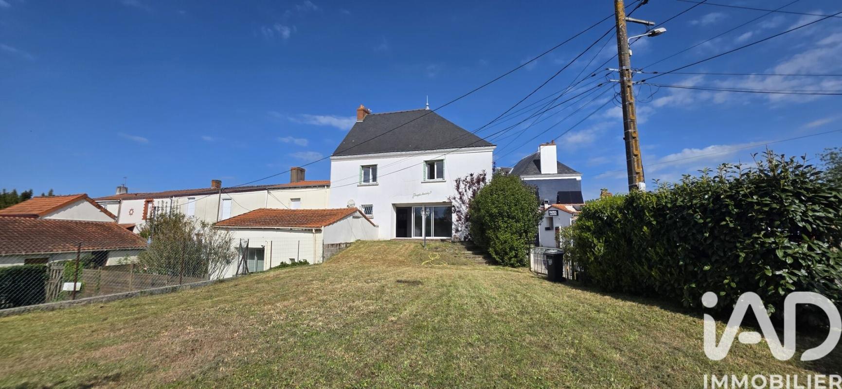 Maison 5 Pièce(s) Divatte-sur-Loire