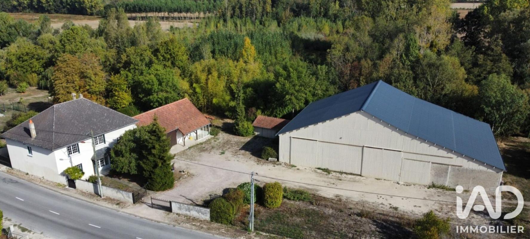 Maison 7 Pièce(s) Charny-le-Bachot