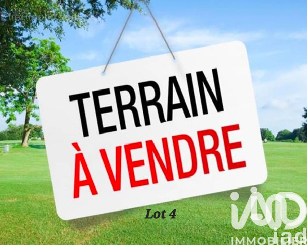 Terrain  Azille