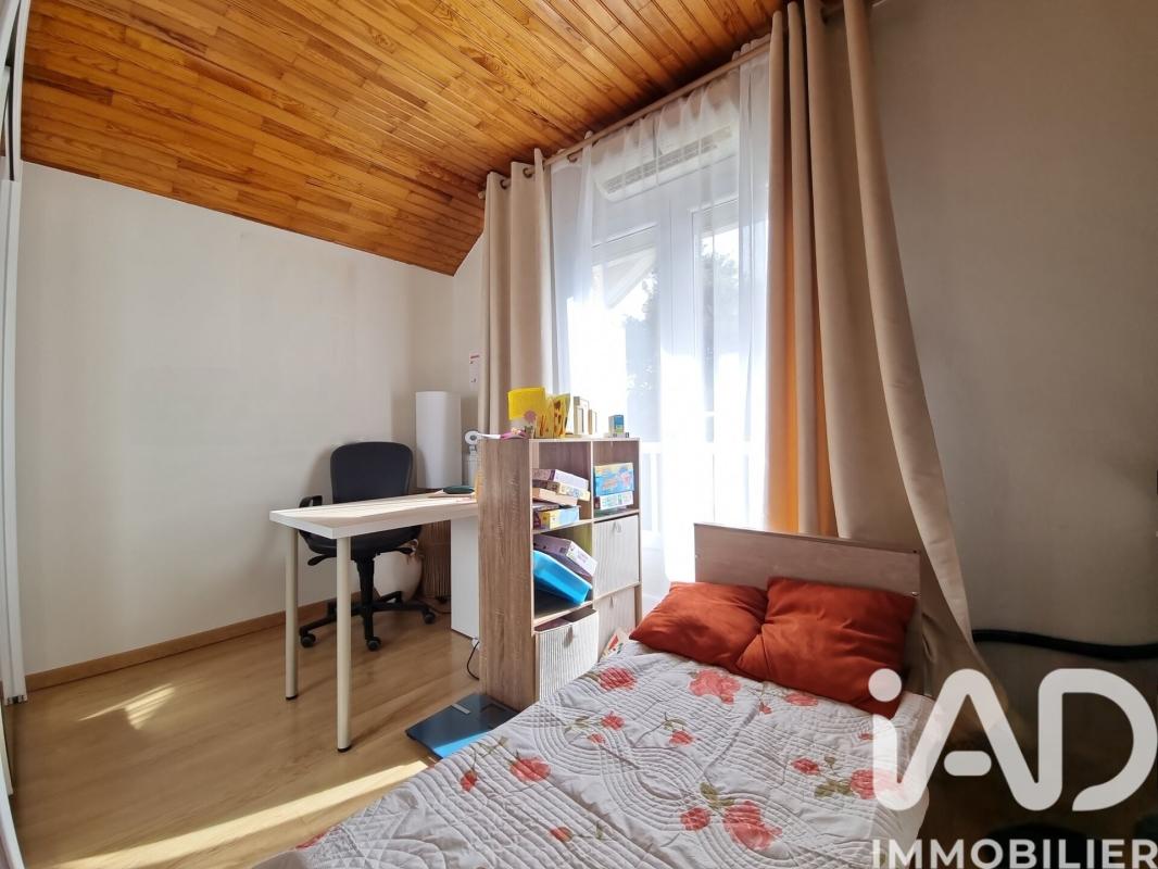 Maison 9 Pièce(s) Andrézieux-Bouthéon - Photo 20