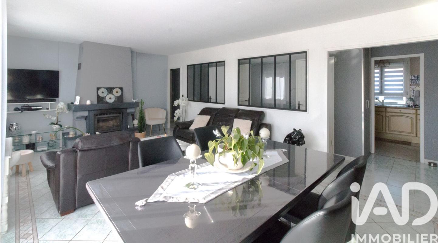 Maison 4 Pièce(s) Moussy-le-Neuf