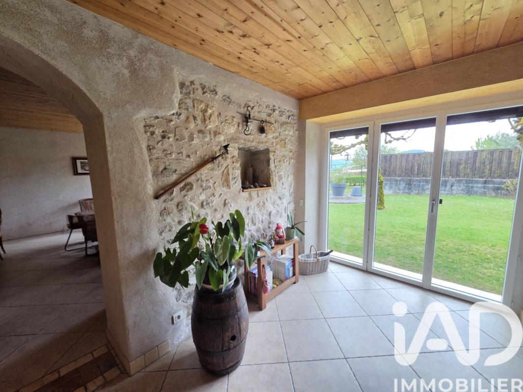 Maison 8 Pièce(s) Ambléon