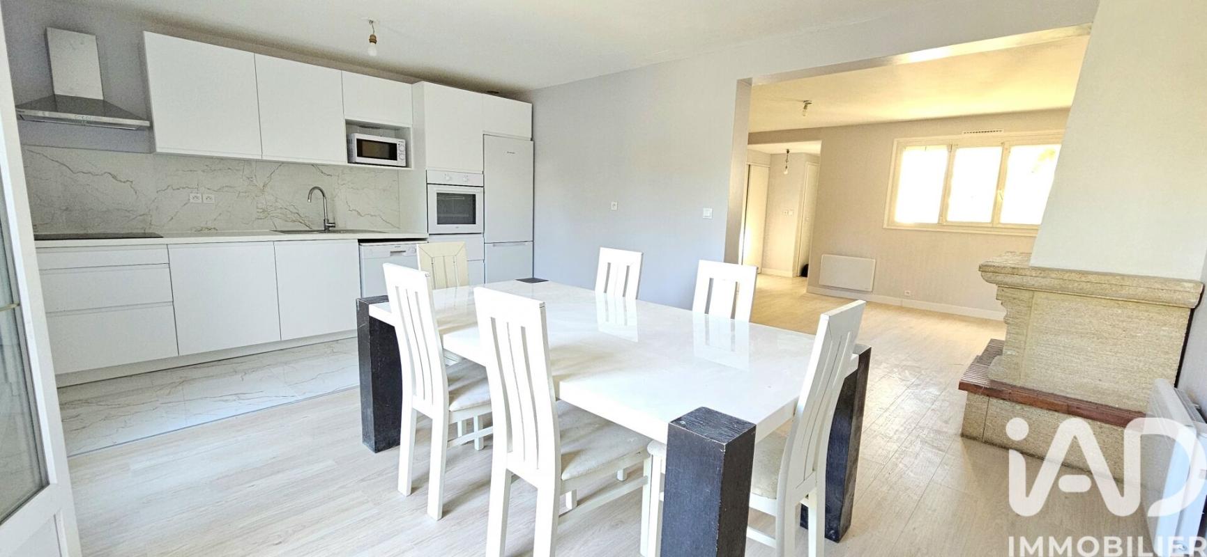 Maison 5 Pièce(s) Bouffémont
