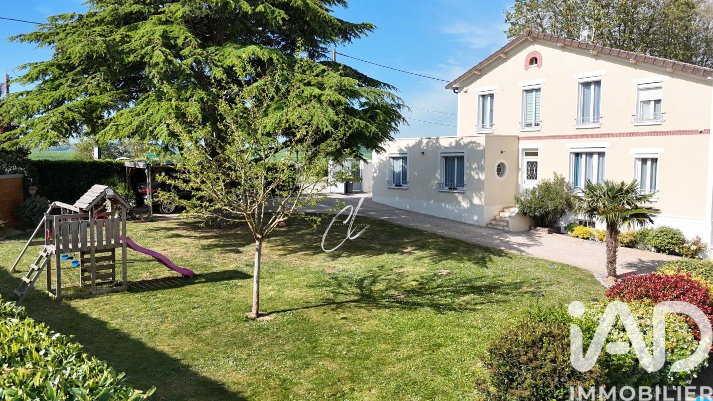 Maison 5 Pièce(s) Villeneuve-la-Guyard - Photo 1
