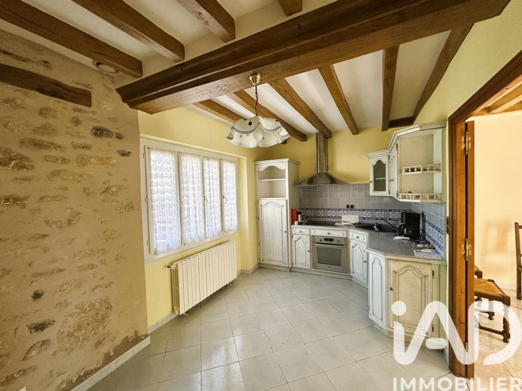 Maison 5 Pièce(s) Bernay-Neuvy-en-Champagne - Photo 2