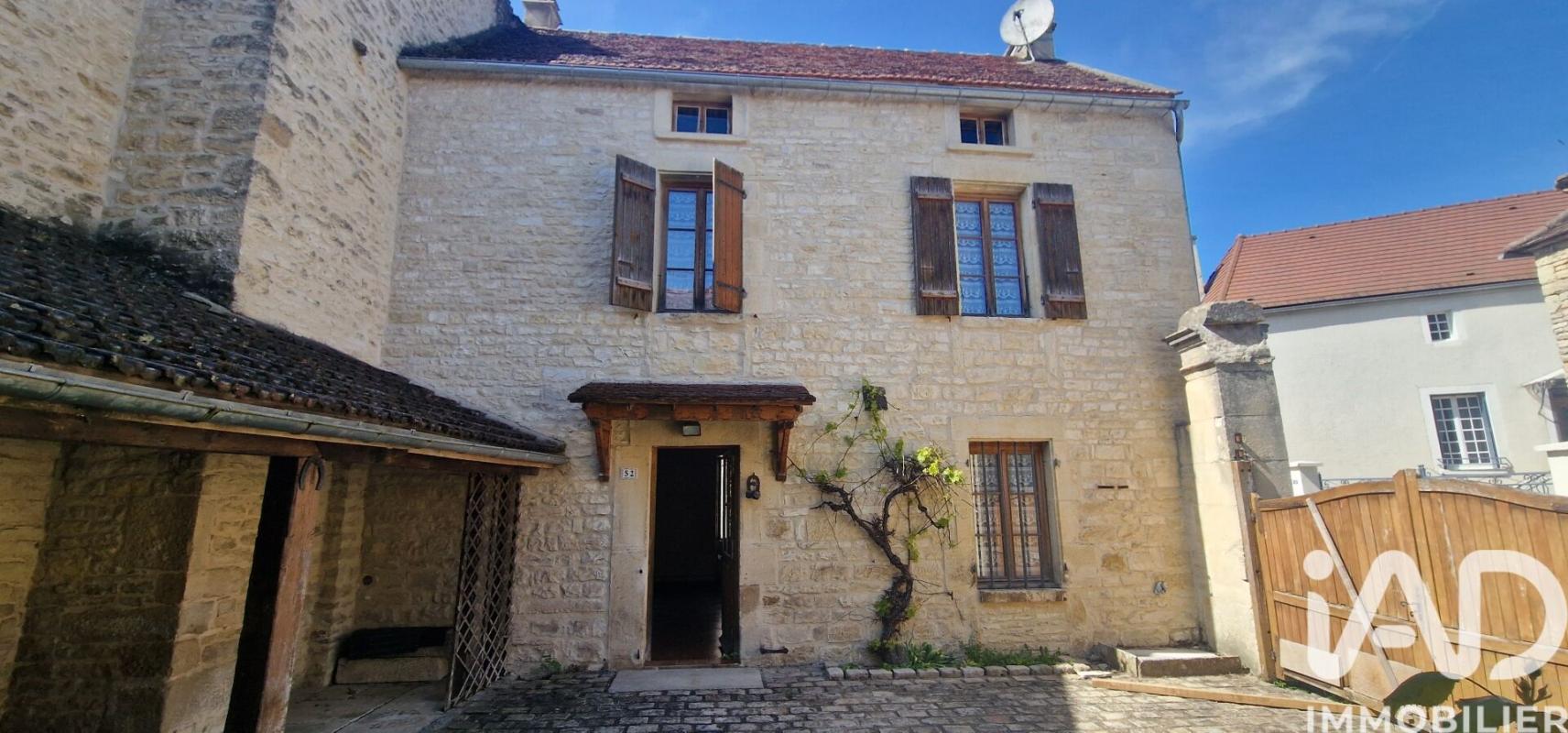 Maison de village 5 Pièce(s) Lézinnes