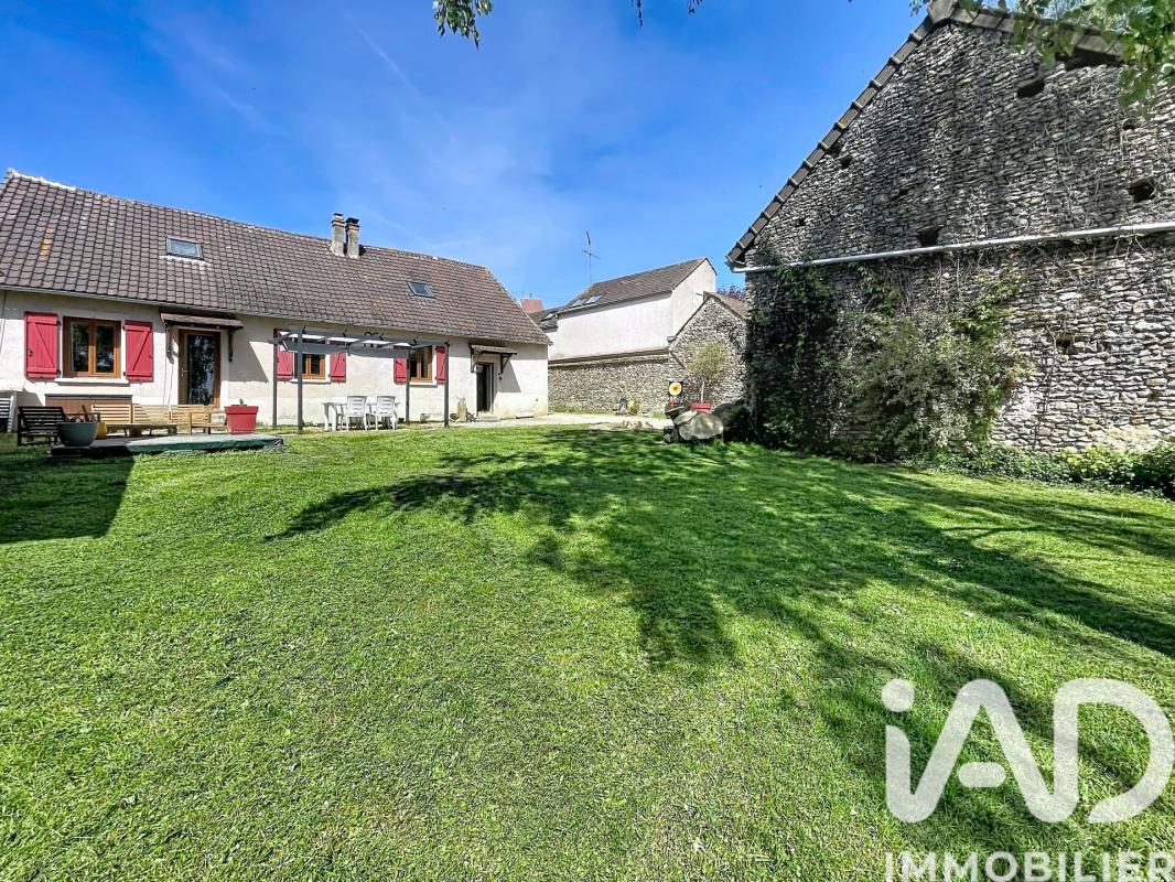 Maison 5 Pièce(s) Bazainville