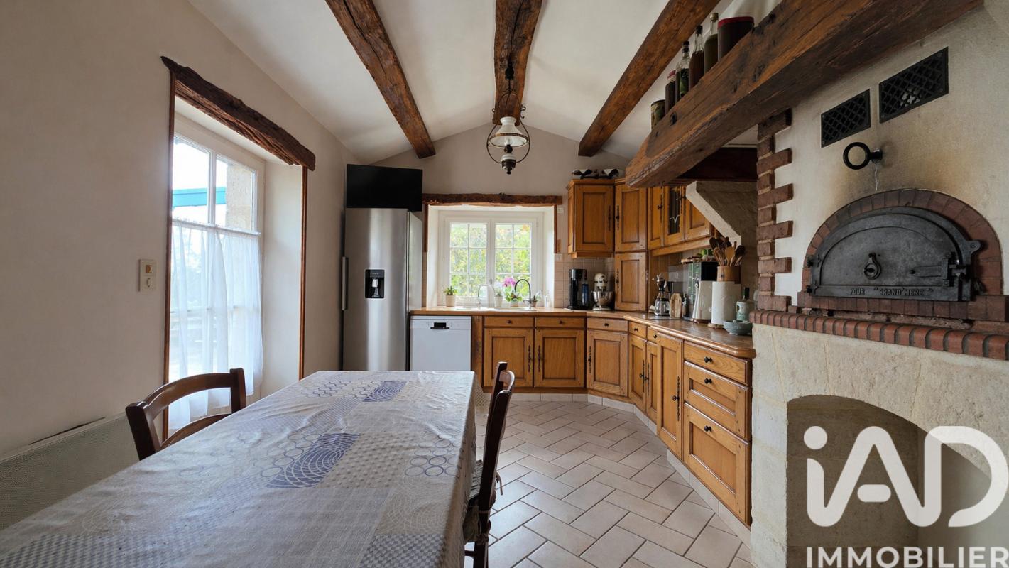 Maison 7 Pièce(s) Saint-Hilaire-des-Loges - Photo 3