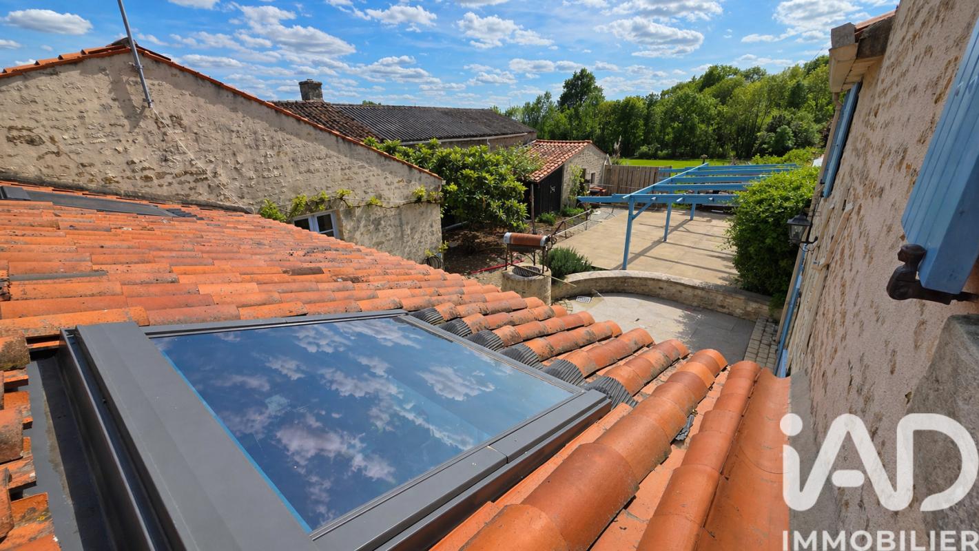 Maison 7 Pièce(s) Saint-Hilaire-des-Loges - Photo 12