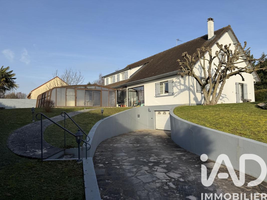 Maison 9 Pièce(s) Ville-Saint-Jacques - Photo 2