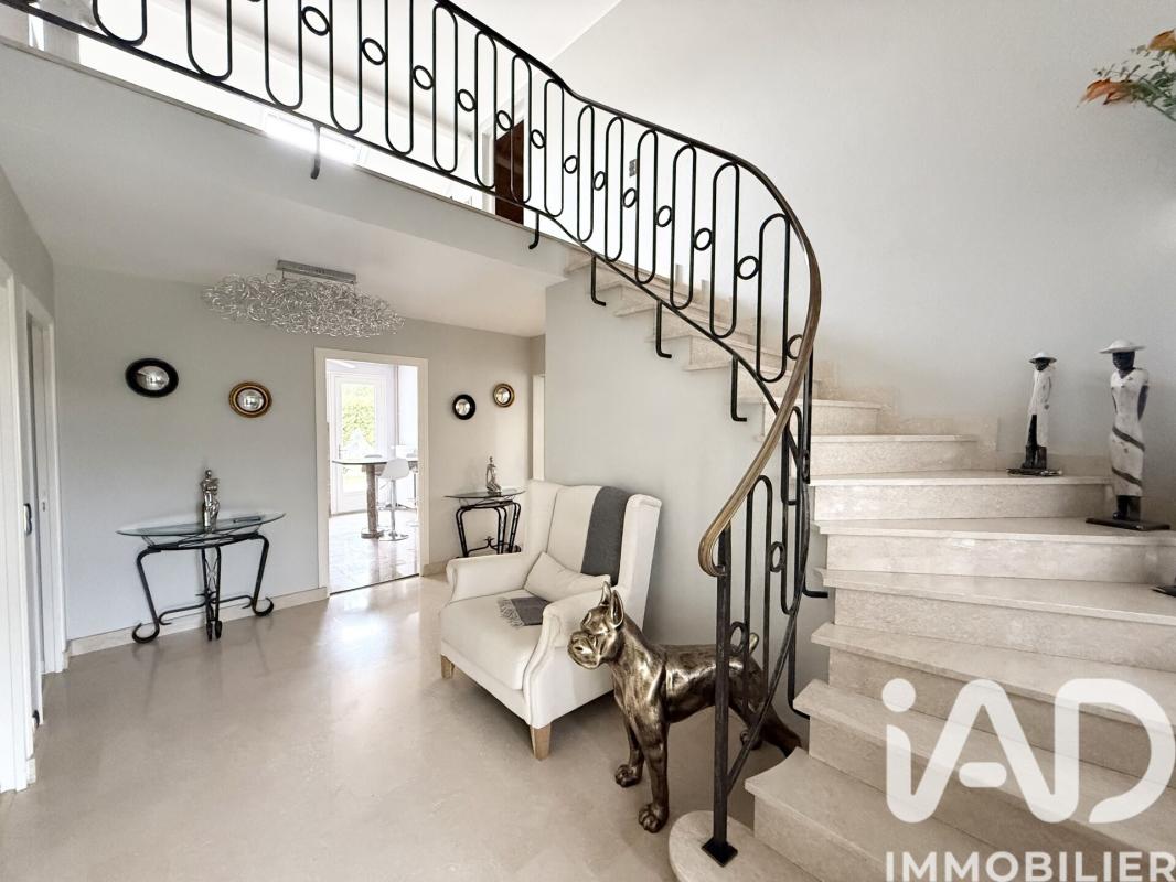 Maison 9 Pièce(s) Ville-Saint-Jacques - Photo 3