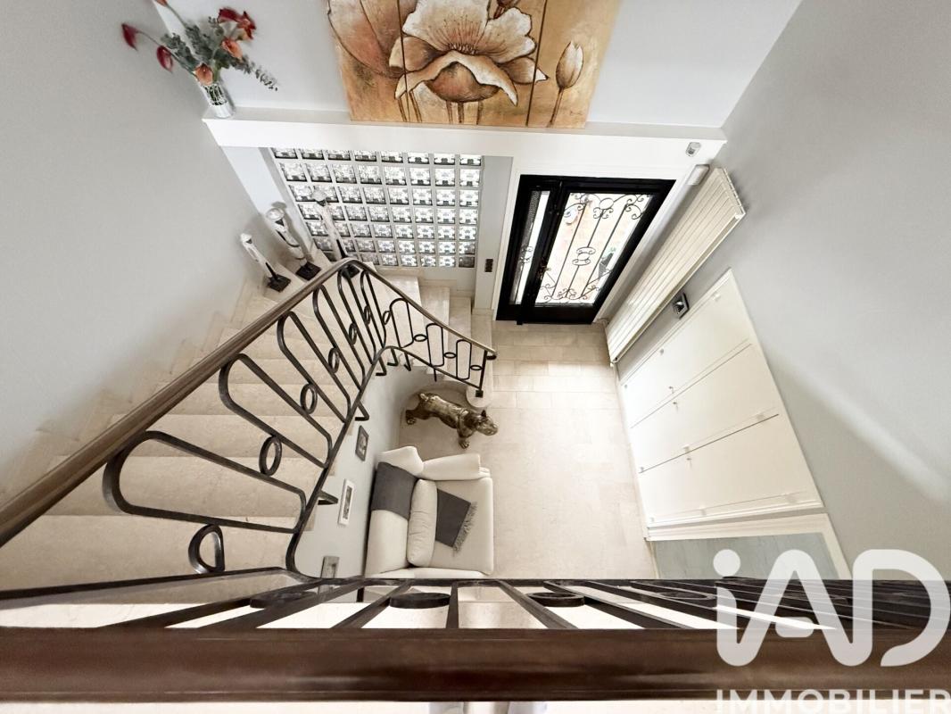 Maison 9 Pièce(s) Ville-Saint-Jacques - Photo 10