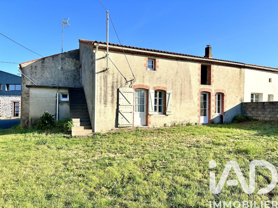 Maison 5 Pièce(s) Le Poiré-sur-Vie