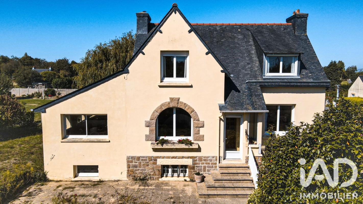 Maison traditionnelle 7 Pièce(s) Penvénan