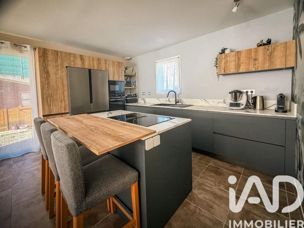 Maison 6 Pièce(s) Solliès-Toucas