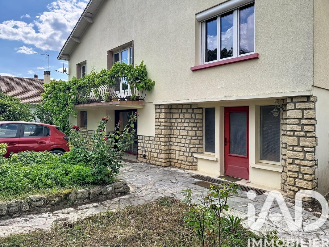 Maison 9 Pièce(s) Coulonges-sur-l'Autize