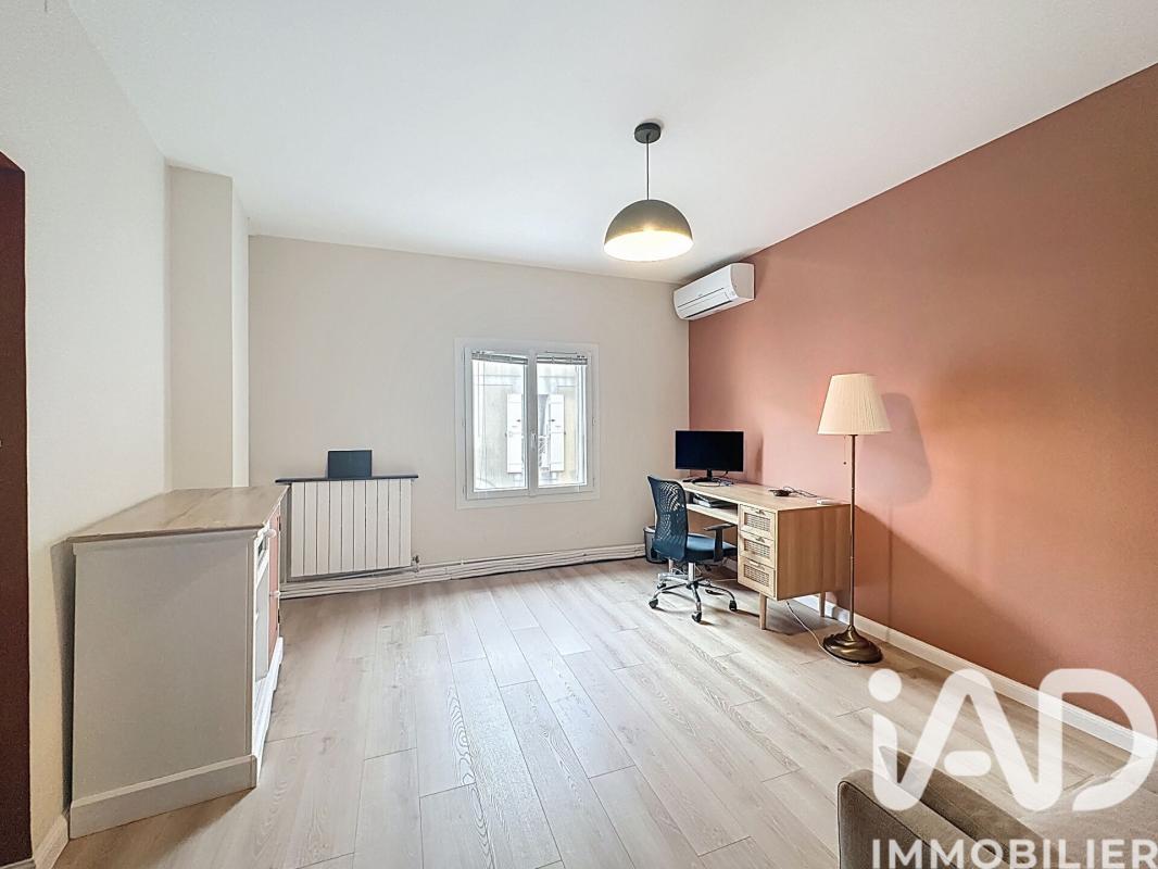 Maison 5 Pièce(s) Saint-Saturnin-lès-Avignon - Photo 11