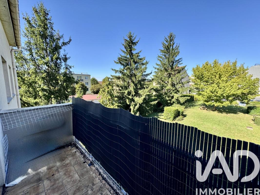 Appartement 4 Pièce(s) Chilly-Mazarin