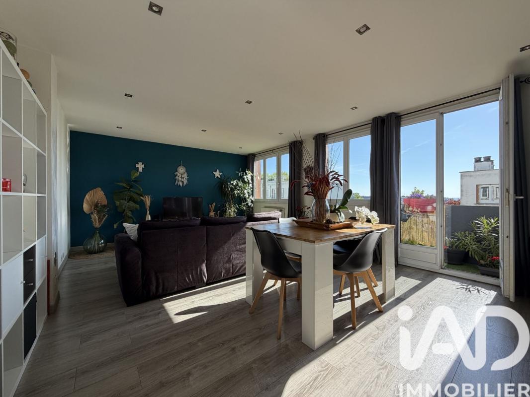 Appartement 4 Pièce(s) Clamart