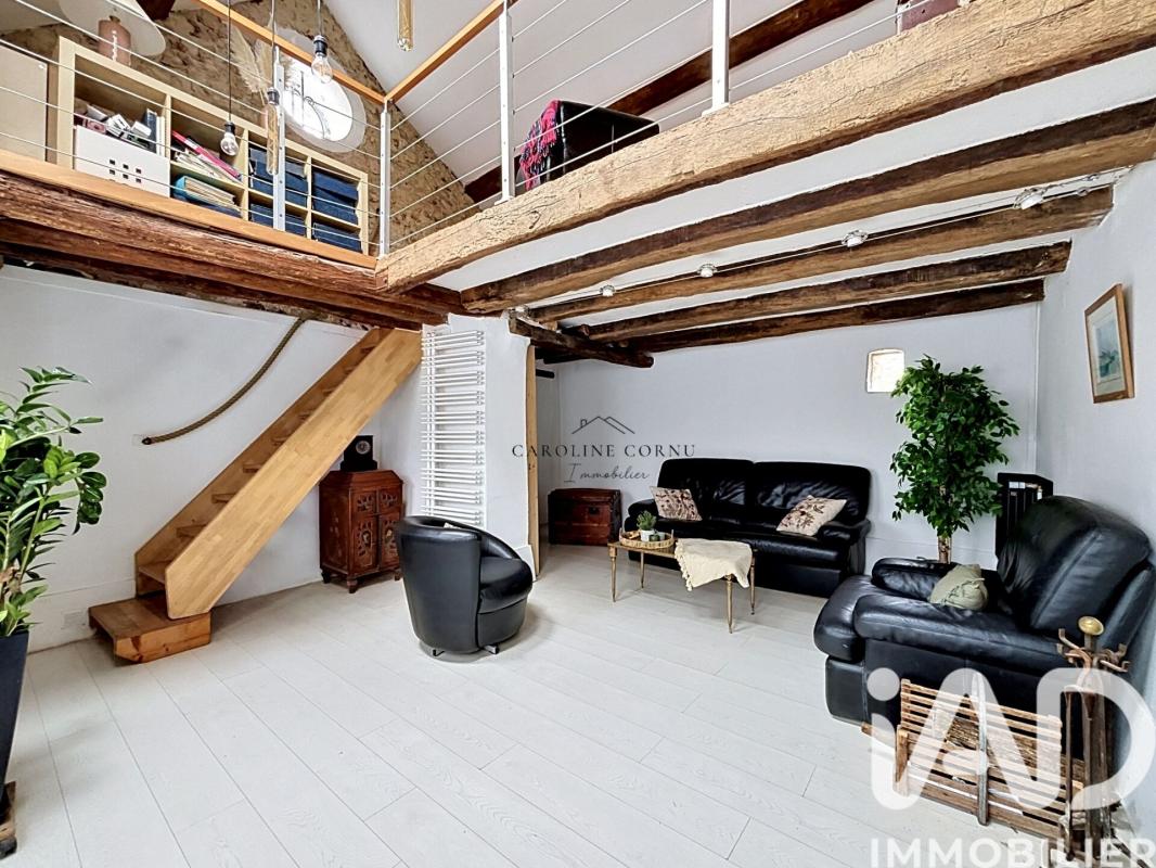 Maison 8 Pièce(s) Vert-le-Petit