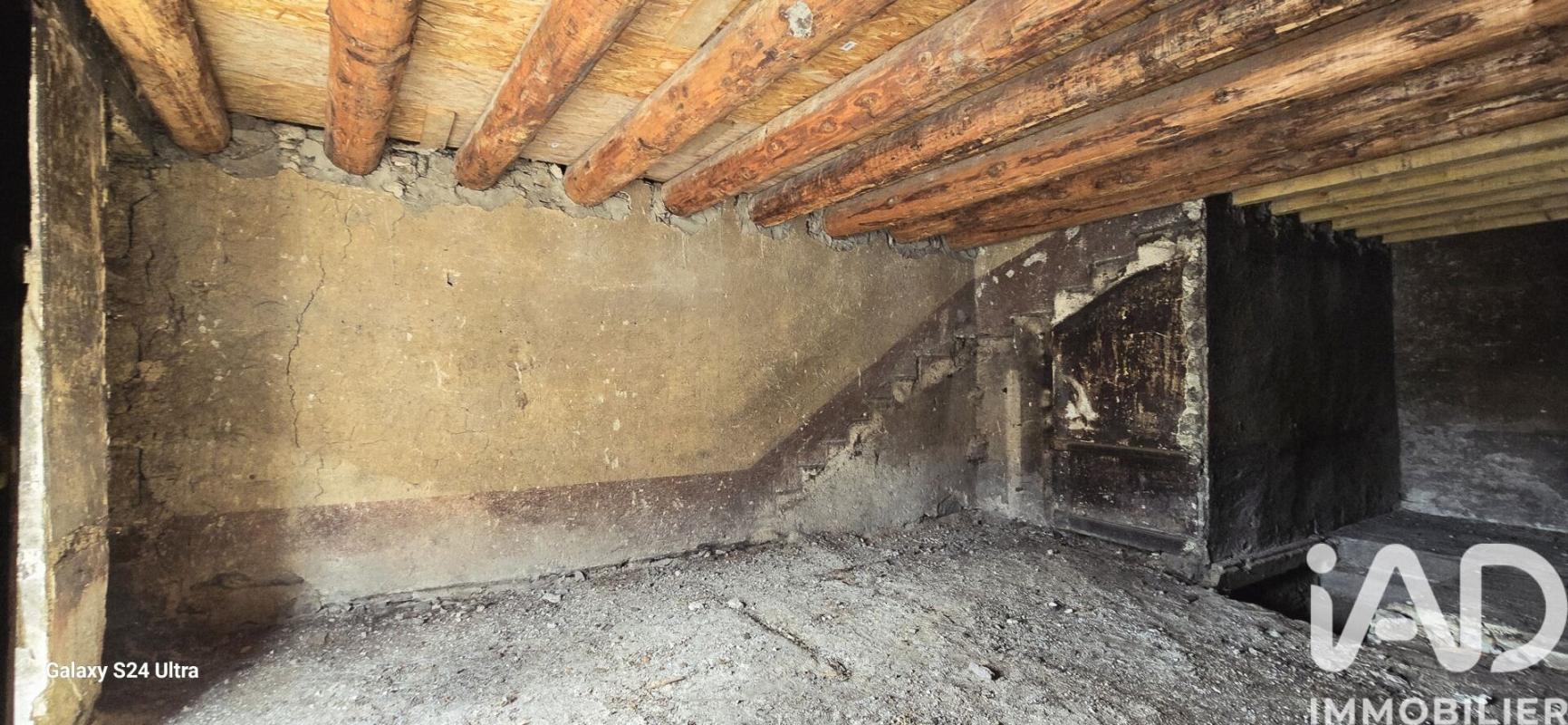 Immeuble  Saint-Georges-d'Aurac - Photo 14