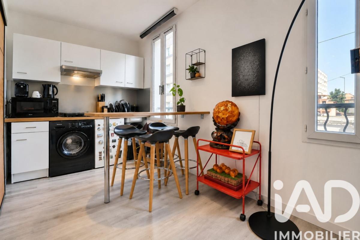 Appartement 2 Pièce(s) Marseille 5eme Arrondissement - Photo 3