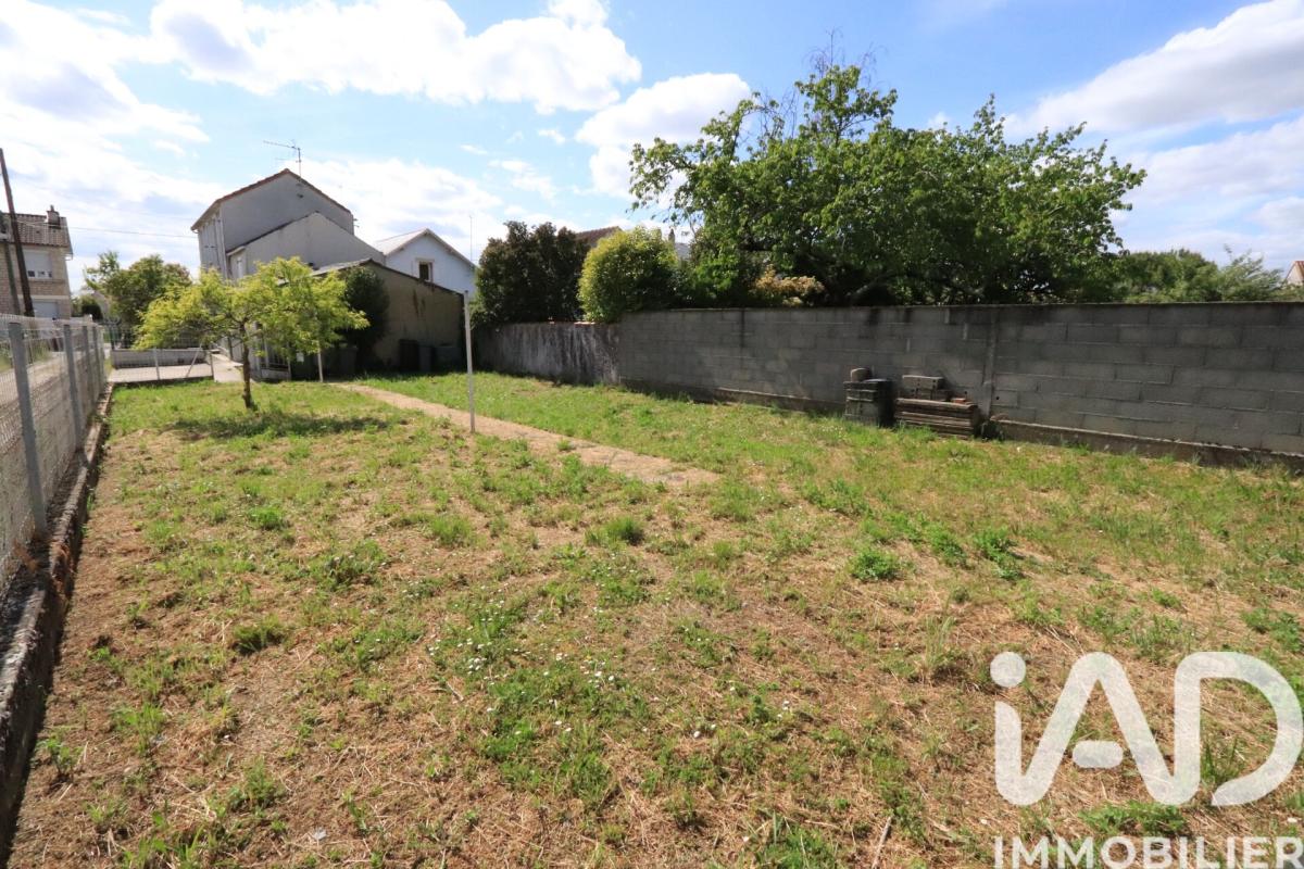 Terrain  Niort