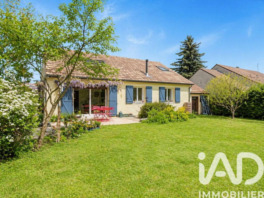 Maison 7 Pièce(s) Évry-Grégy-sur-Yerre