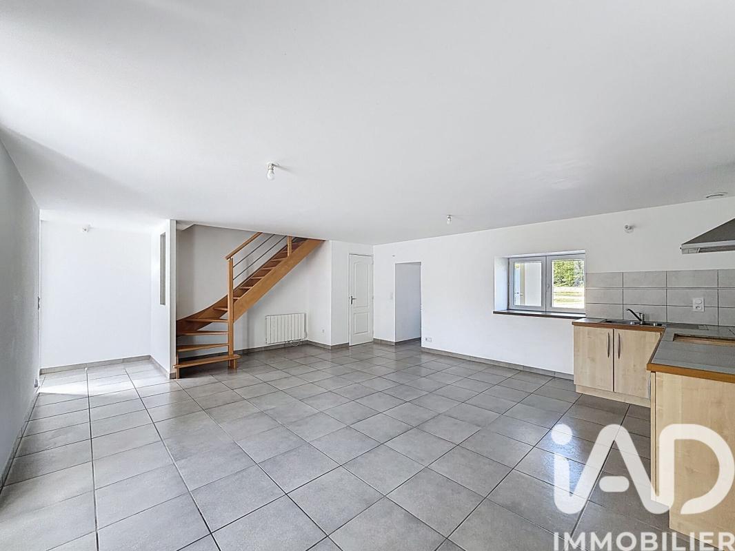 Maison en pierre 4 Pièce(s) Rieux