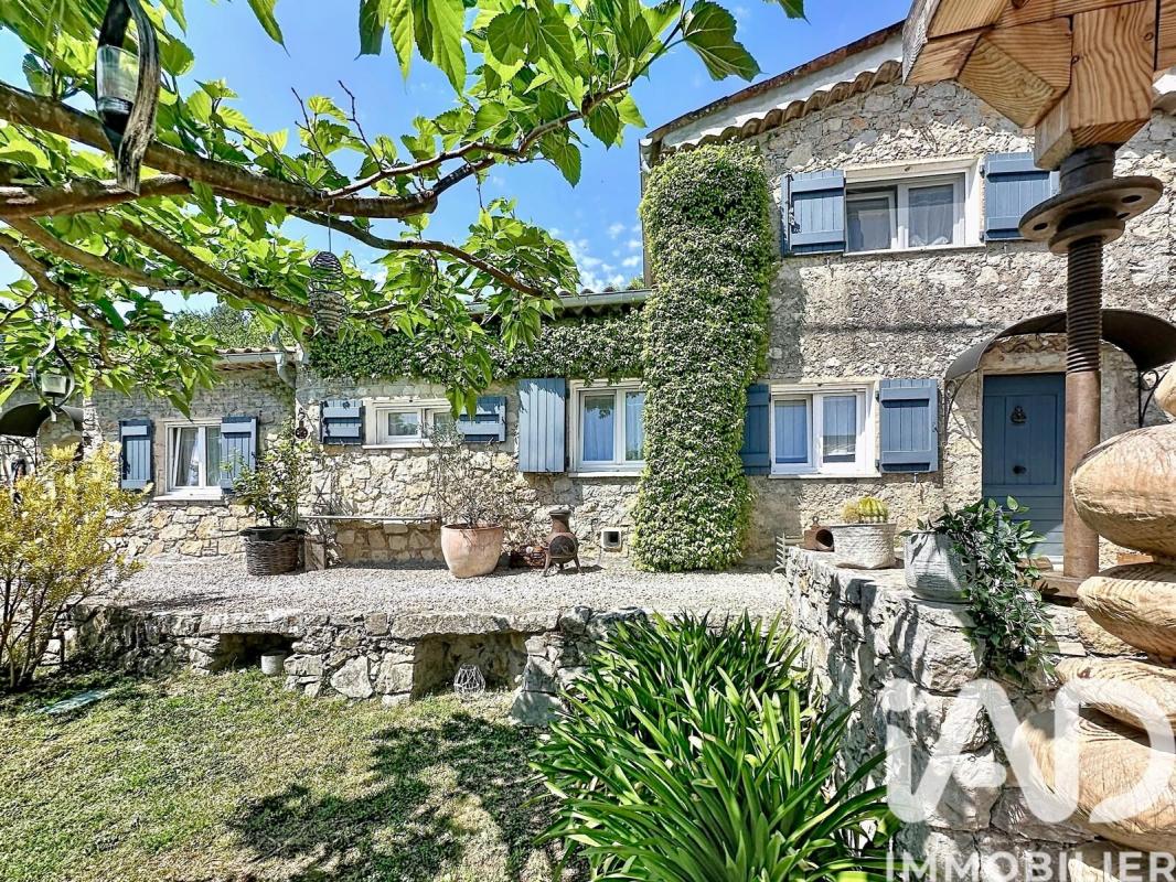 Maison 3 Pièce(s) Fayence