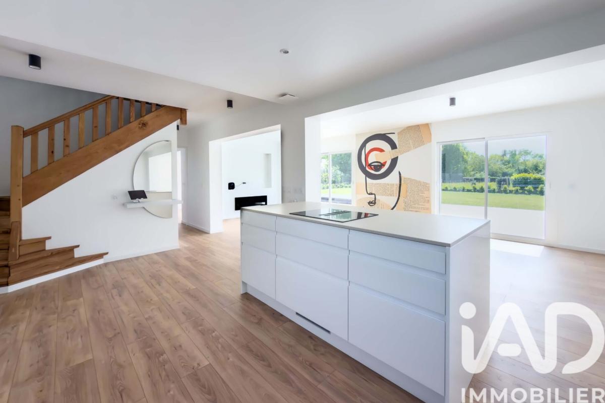 Maison 7 Pièce(s) Équemauville - Photo 6