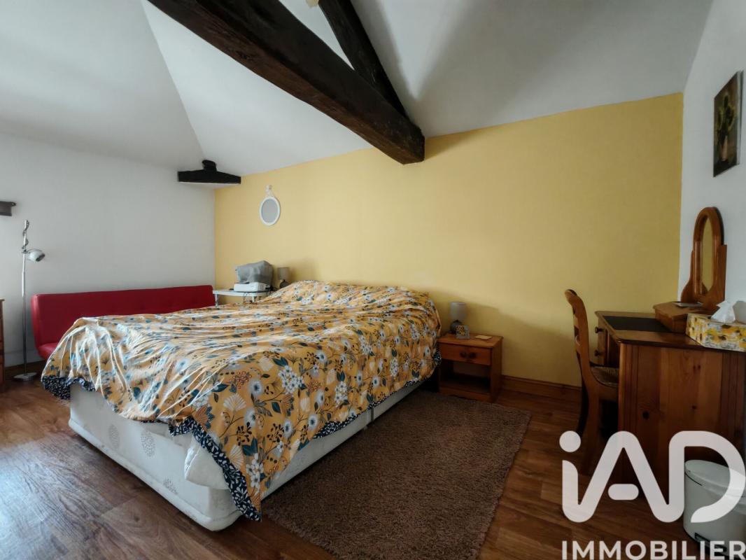 Maison 11 Pièce(s) Saint-Fraigne - Photo 11