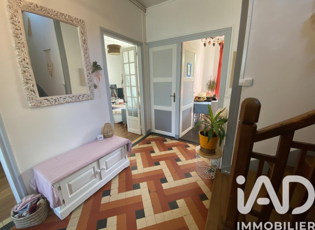Maison 7 Pièce(s) Saint-Maixent-l'École - Photo 10