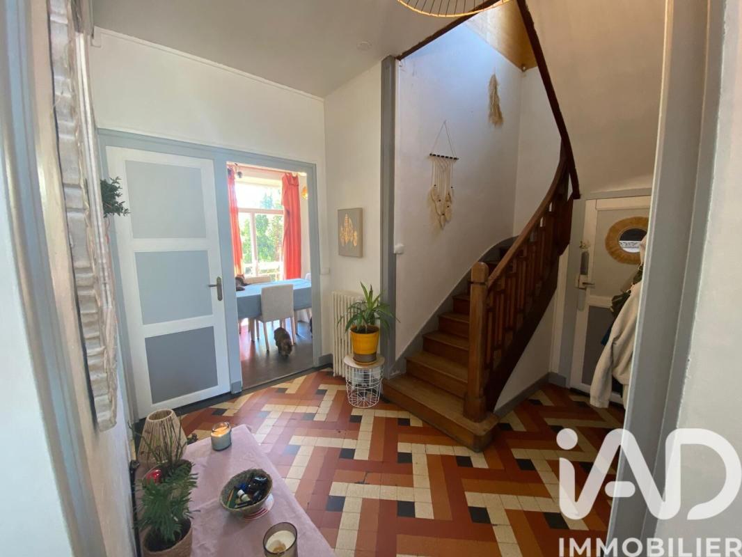 Maison 7 Pièce(s) Saint-Maixent-l'École - Photo 2