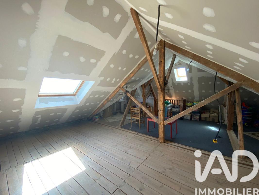 Maison 7 Pièce(s) Saint-Maixent-l'École - Photo 18