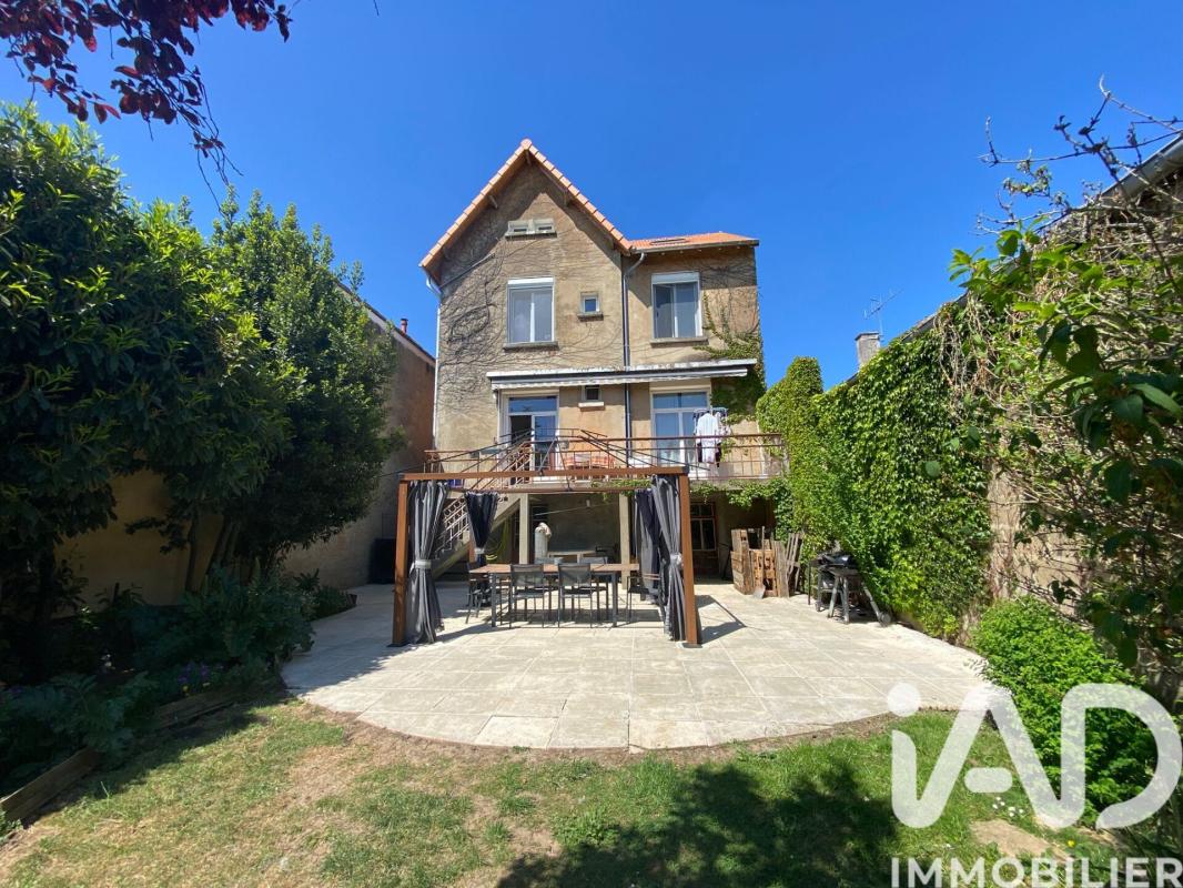 Maison 7 Pièce(s) Saint-Maixent-l'École - Photo 25