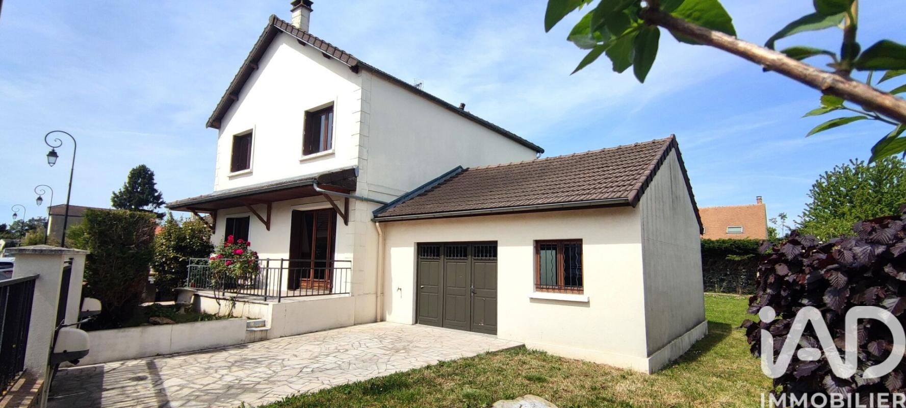 Maison 4 Pièce(s) Servon