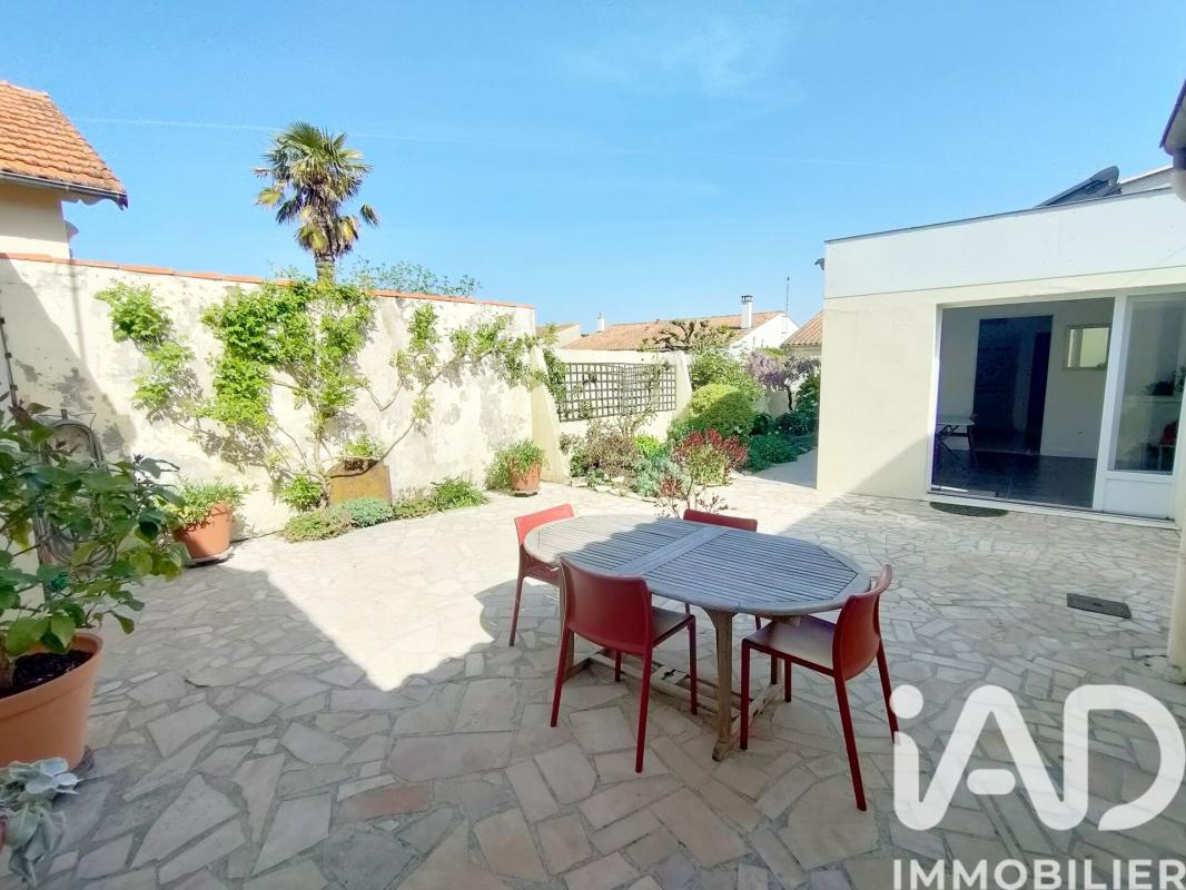Maison 5 Pièce(s) Royan - Photo 2