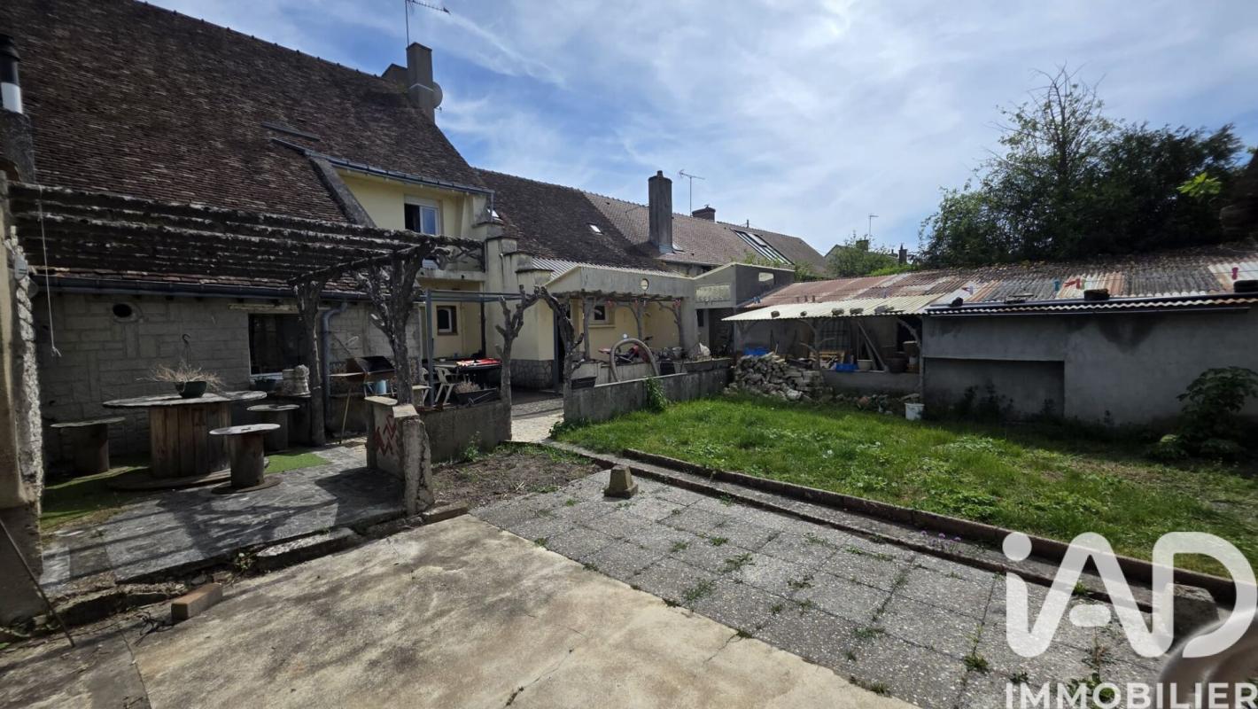 Maison de ville 5 Pièce(s) Nancray-sur-Rimarde