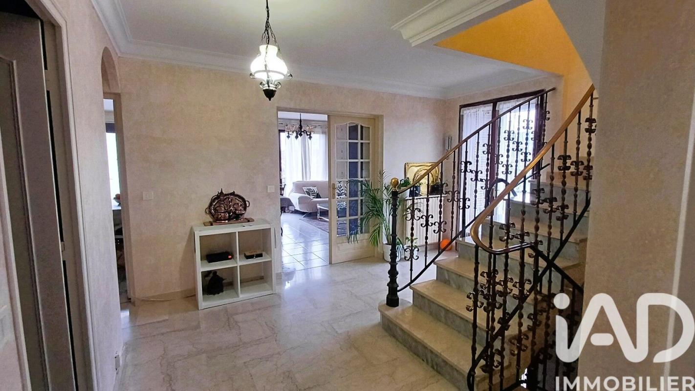 Maison 7 Pièce(s) Paray-Vieille-Poste - Photo 3