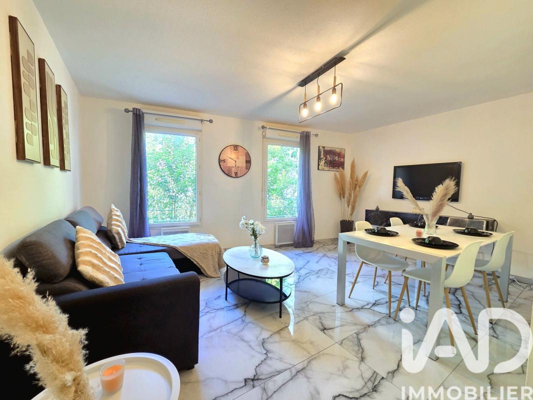Appartement 3 Pièce(s) Nîmes