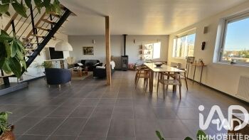 Maison 7 Pièce(s) Nozay