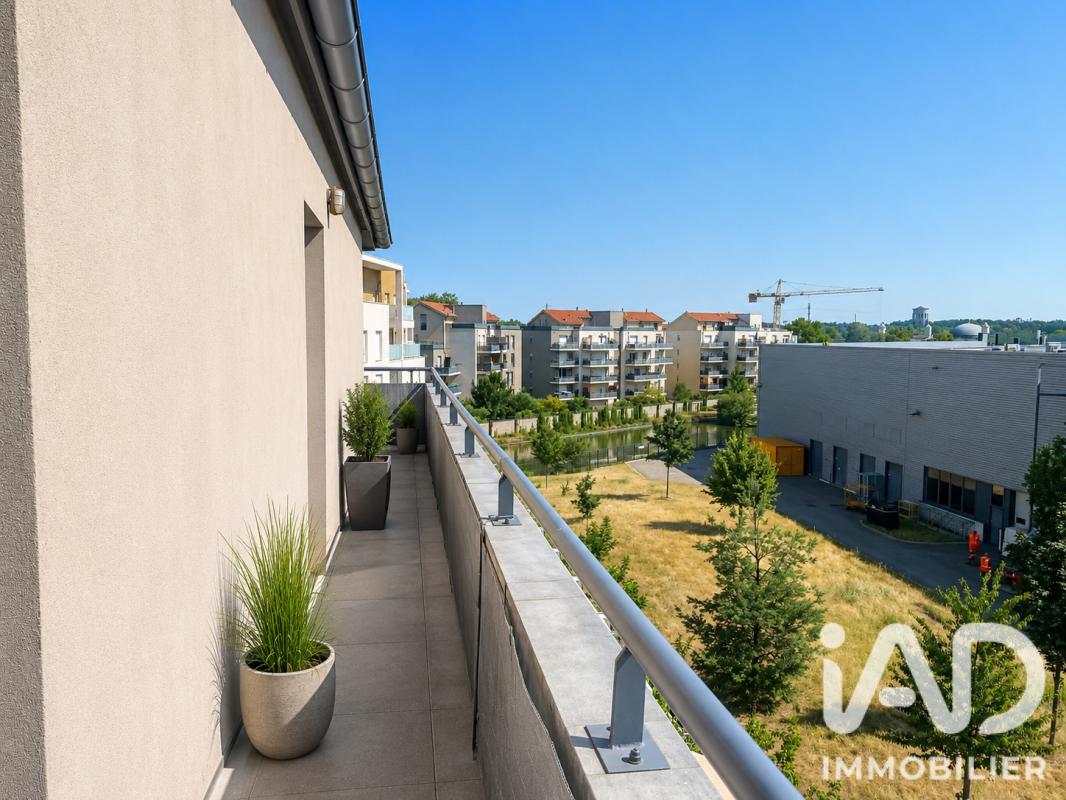 Appartement 4 Pièce(s) Vénissieux - Photo 2