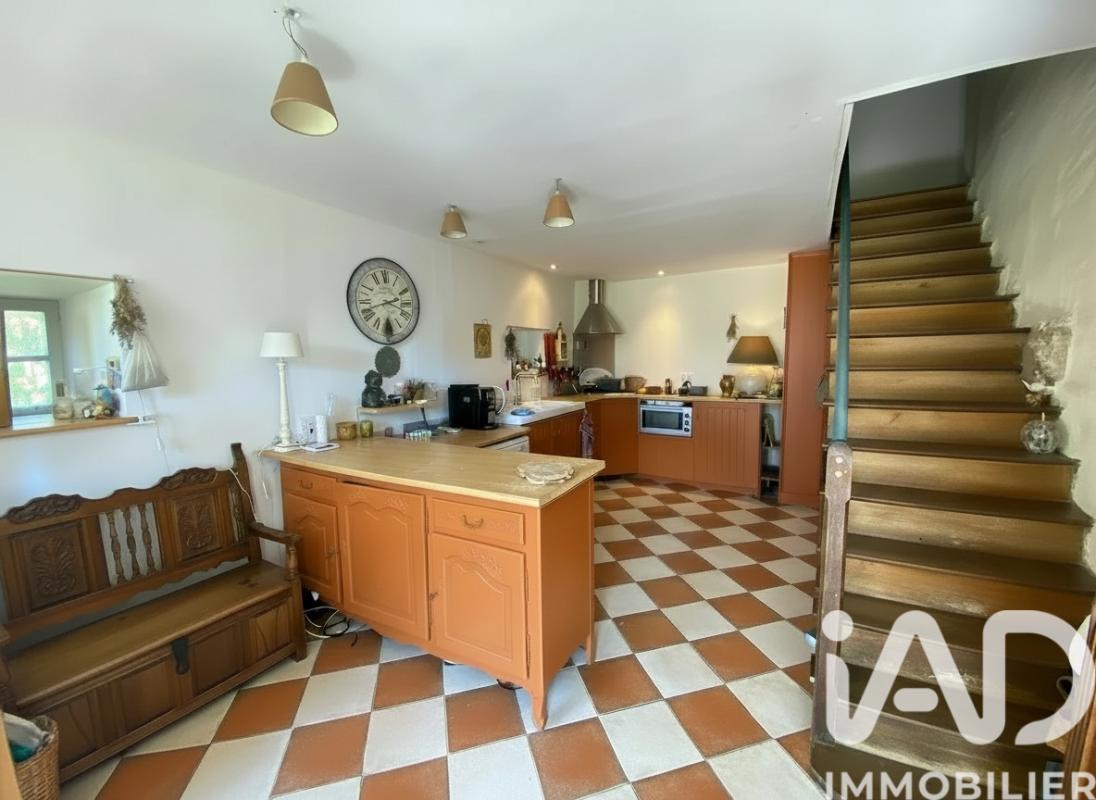 Maison 9 Pièce(s) Saint-Pardoux-Soutiers - Photo 4