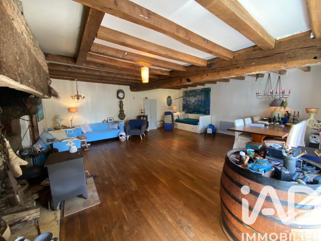 Maison 9 Pièce(s) Saint-Pardoux-Soutiers - Photo 3