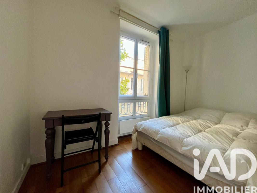 Appartement 2 Pièce(s) Paris 10eme Arrondissement