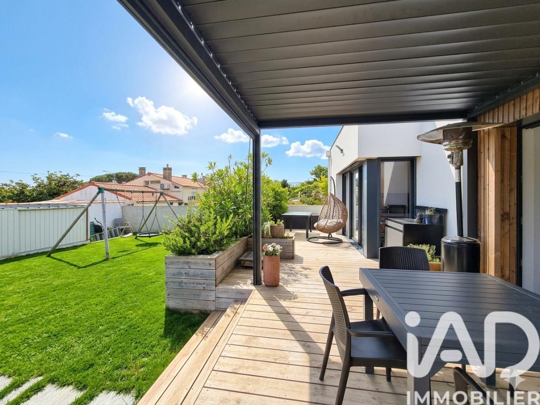 Maison 5 Pièce(s) La Rochelle