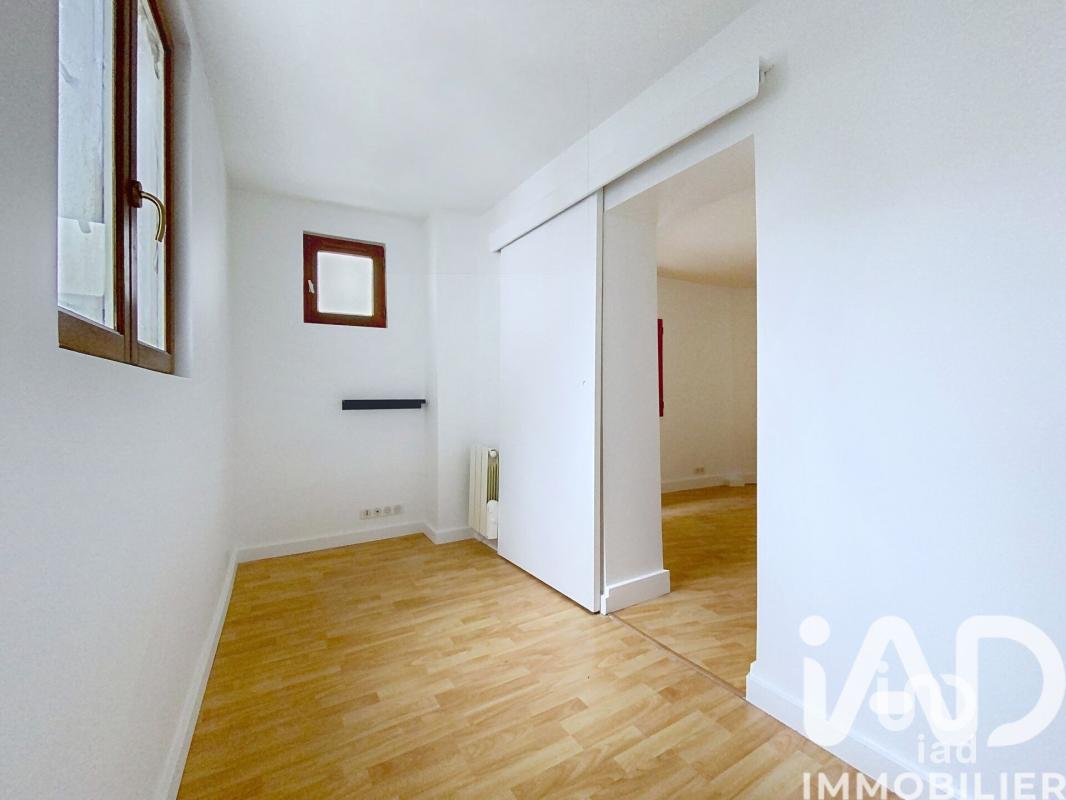 Appartement 1 Pièce(s) Saint-Cyr-l'École - Photo 3