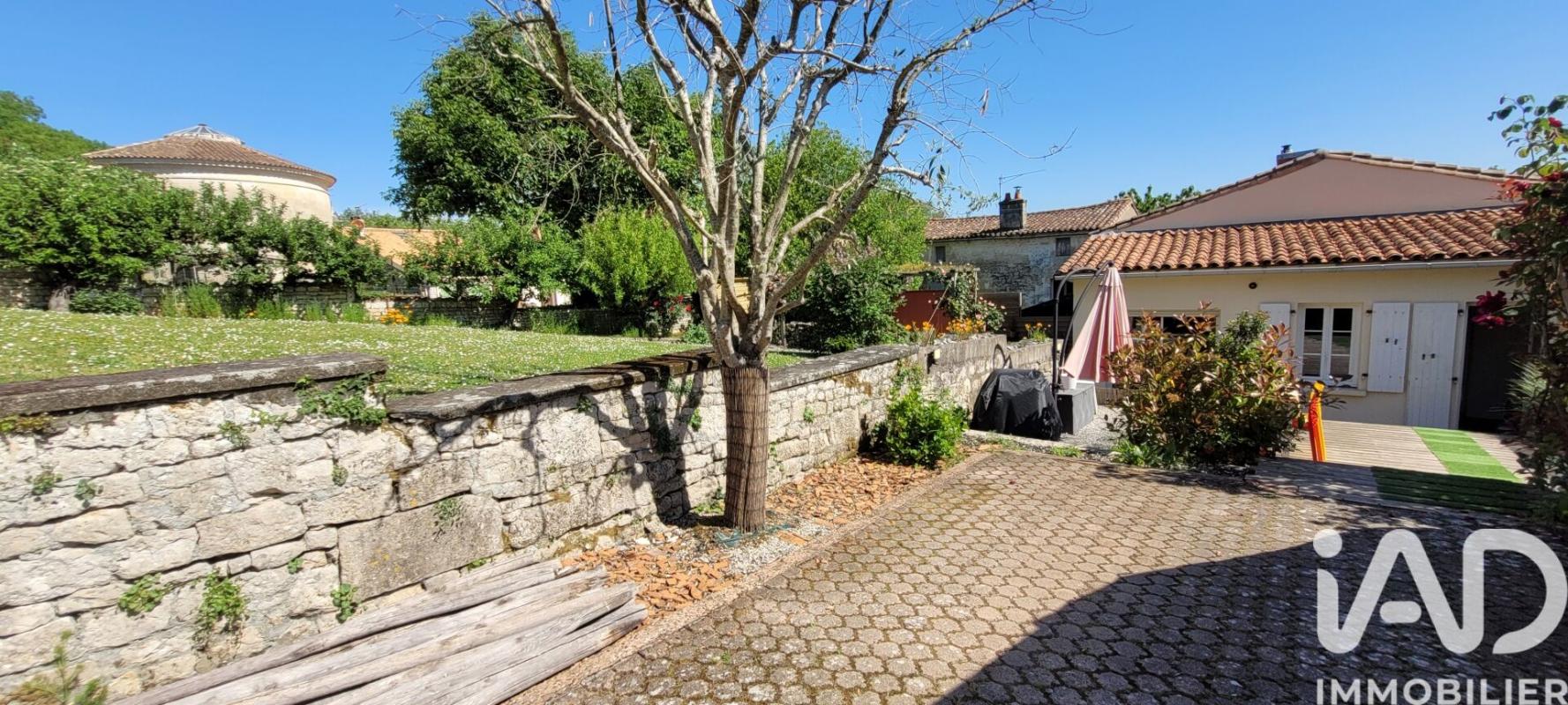 Maison de village 5 Pièce(s) Saint-Gelais